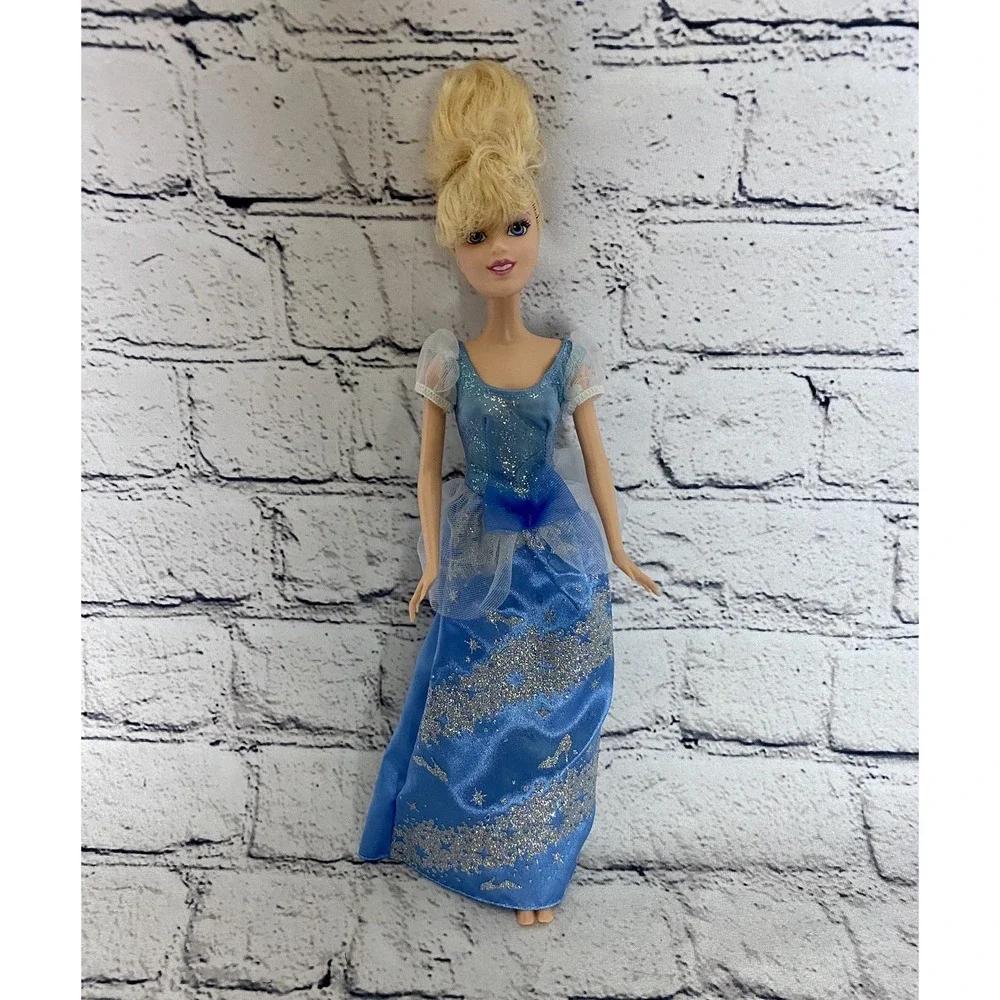 Vintage‎ Cinderella Princess Barbie Doll 12